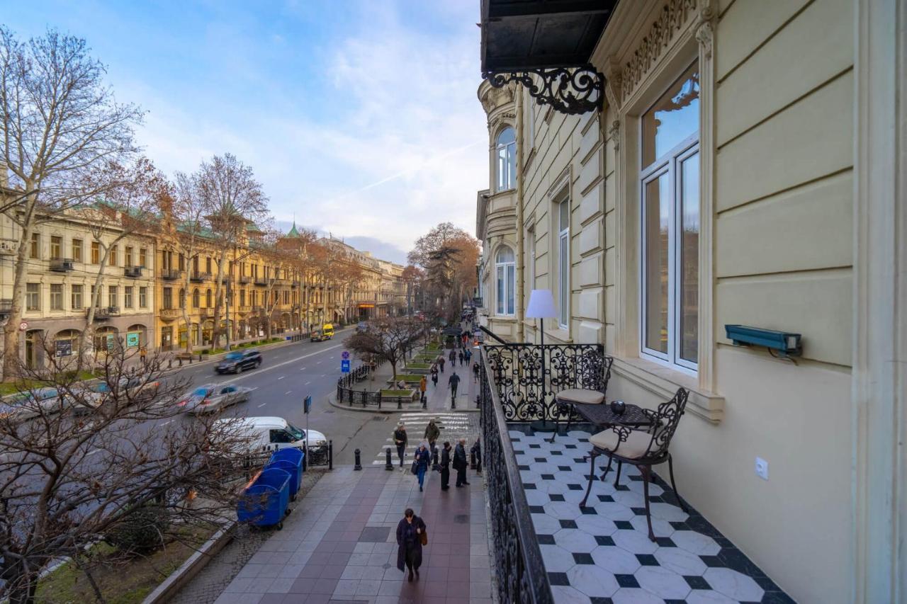 Tiflis Opera Aparthotel Exterior photo